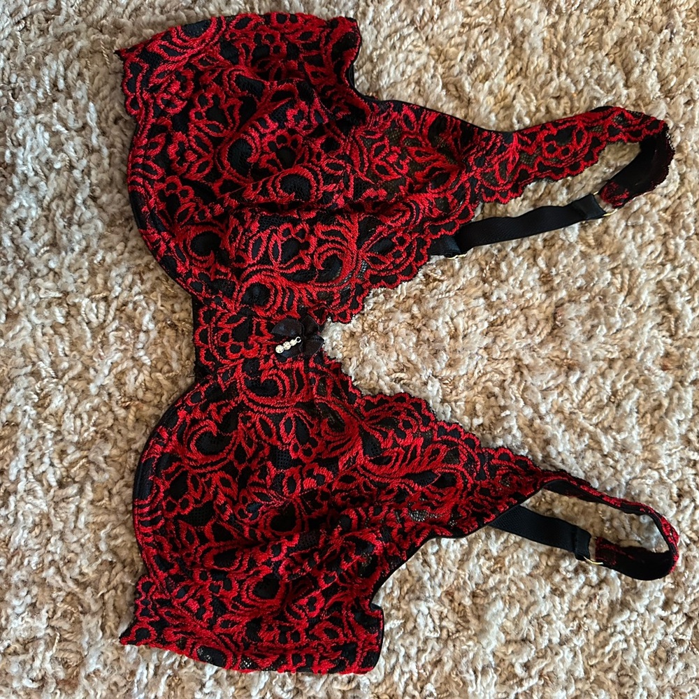 Smart & Sexy Black and Red Lace Bra